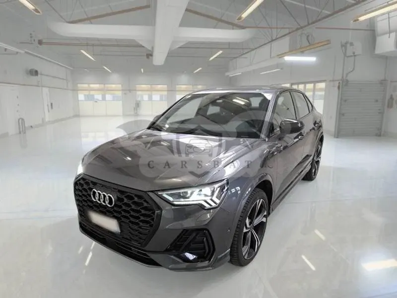 Audi Q3 Sportback 45 TFSIe S Line 2021