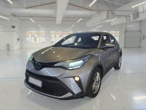Toyota C-HR 1.8h Business 2021