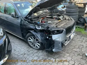 BMW X5 50e 2024