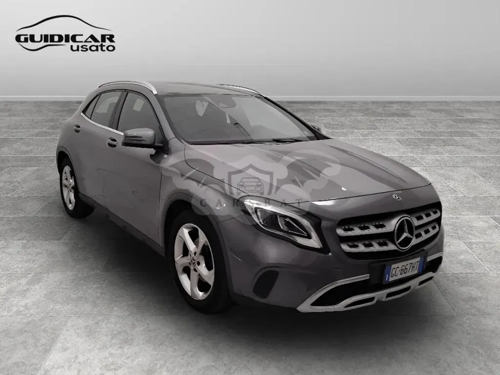 Mercedes-Benz GLA 200 Sport 2019