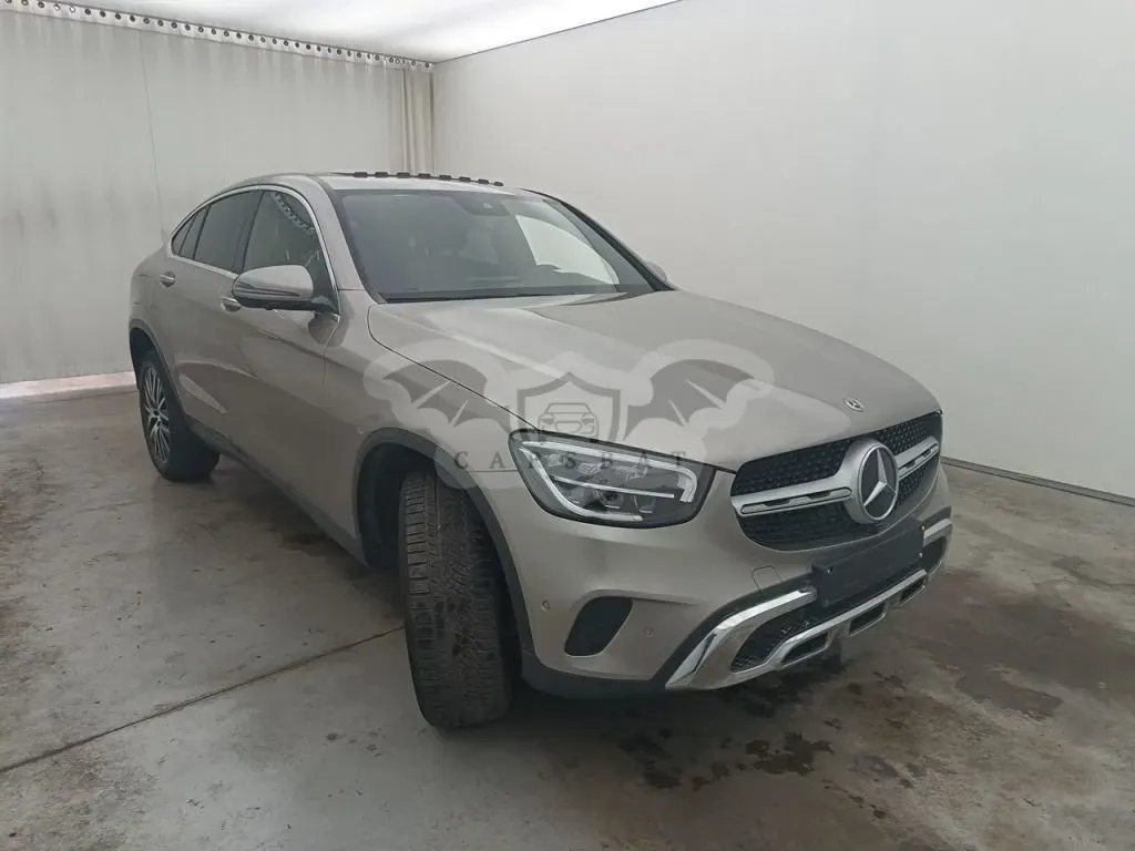 Mercedes-Benz GLC Coupé 300de Business 2022