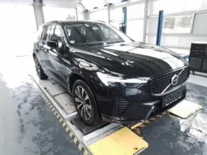 Volvo XC60 B4 Plus Dark 2023