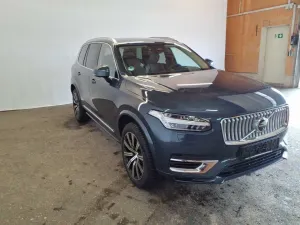 Volvo XC90 Ultra Dark 2024