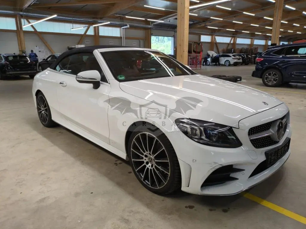 Mercedes-Benz C 300d AMG Line 2020