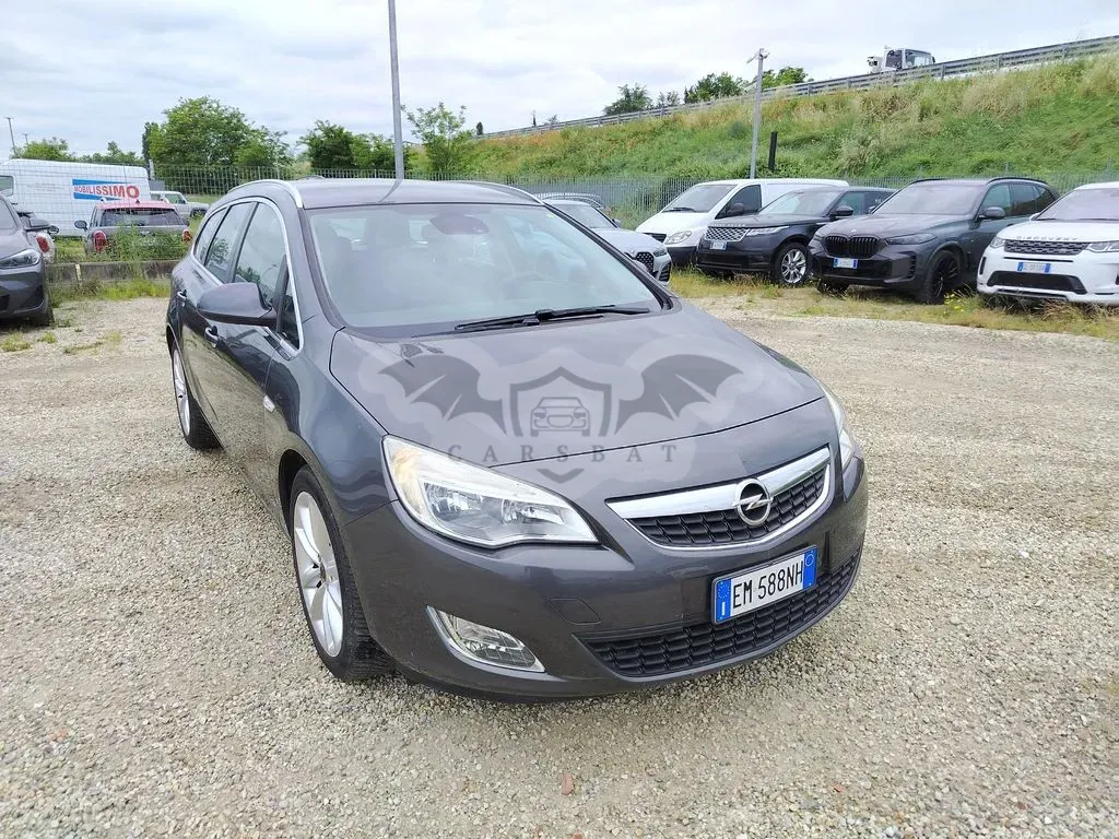 Opel Astra Sports Tourer 1.7 CDTI Cosmo 2012