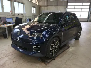 Renault 5 E-Tech Techno 2025