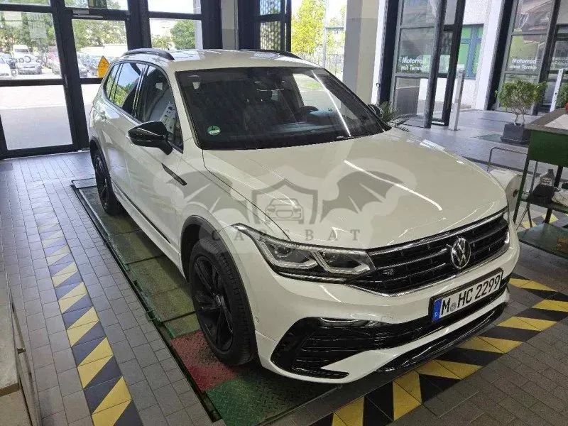 Volkswagen Tiguan Allspace 2.0 TSI R-Line 2023