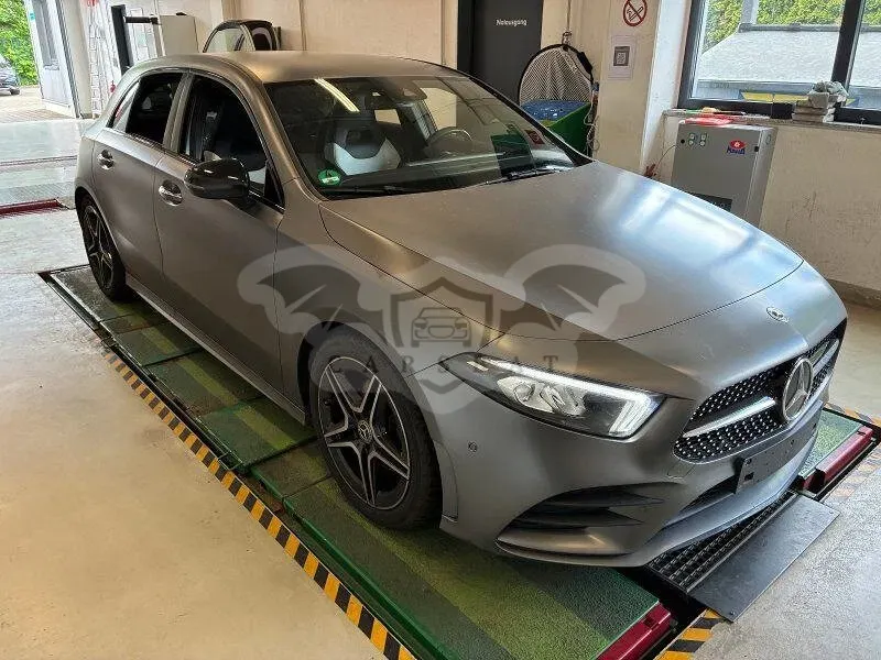 Mercedes-Benz A 200d AMG Line 2022