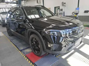 Mercedes-Benz EQB 350 progressive 2022