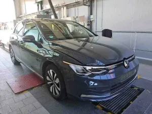 Volkswagen Golf 1.0 TSI Move 2024
