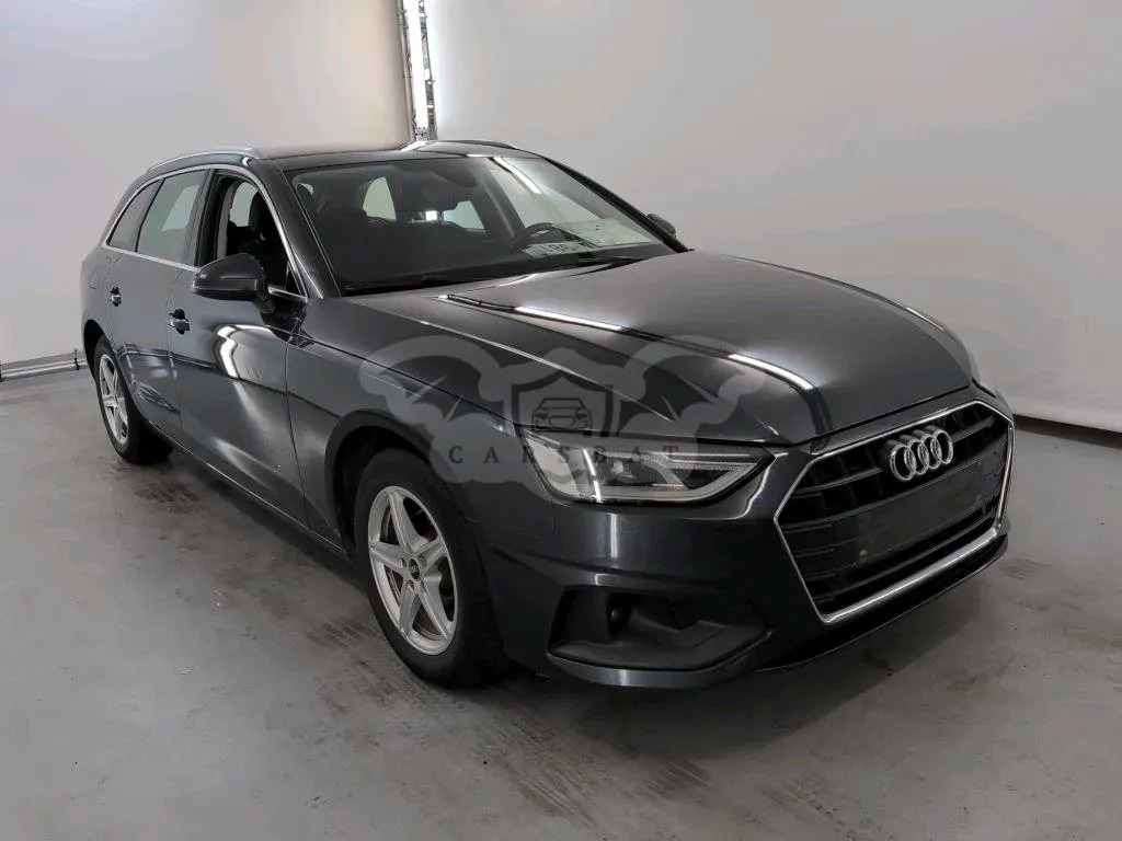 Audi A4 Avant 30 TDI Attraction 2021