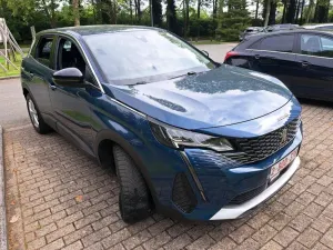 Peugeot 3008 1.2i Active Pack 2022