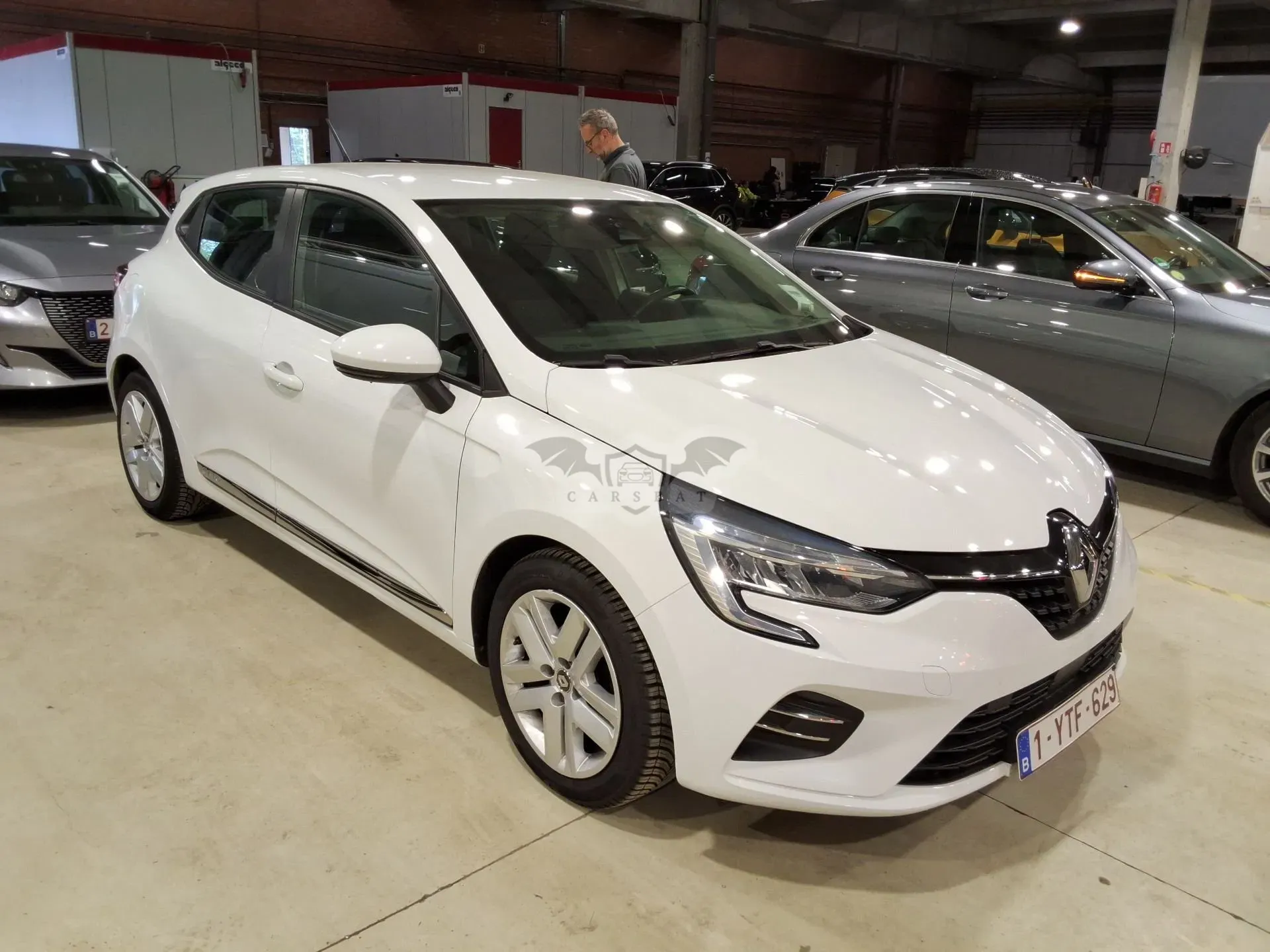 Renault Clio 1.0 Tce Corporate Edition 2020