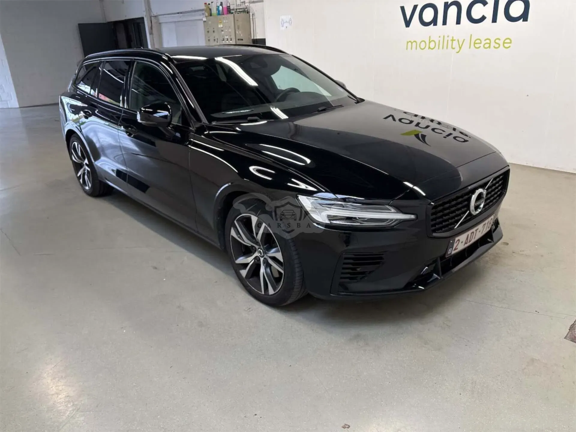 Volvo V60 T6 R-Design 2021
