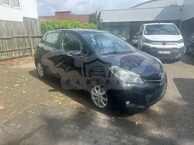 Toyota Yaris 1.3 2013