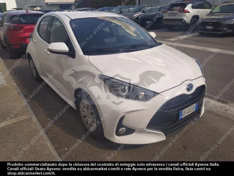 Toyota Yaris Active 2021