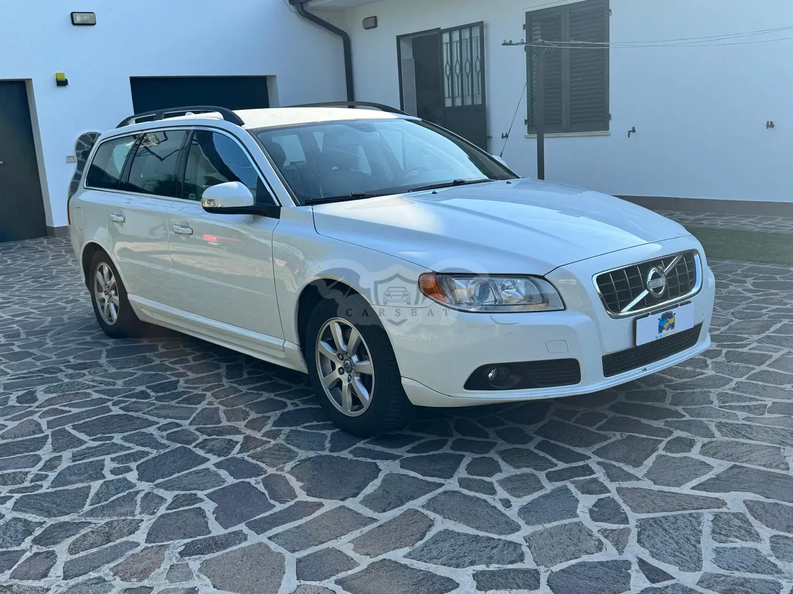 Volvo V70 2.5 Momentum Business 2010