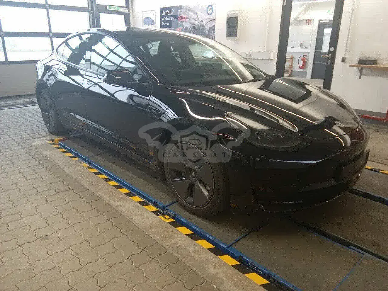 Tesla Model 3 Standard Range Plus 2022