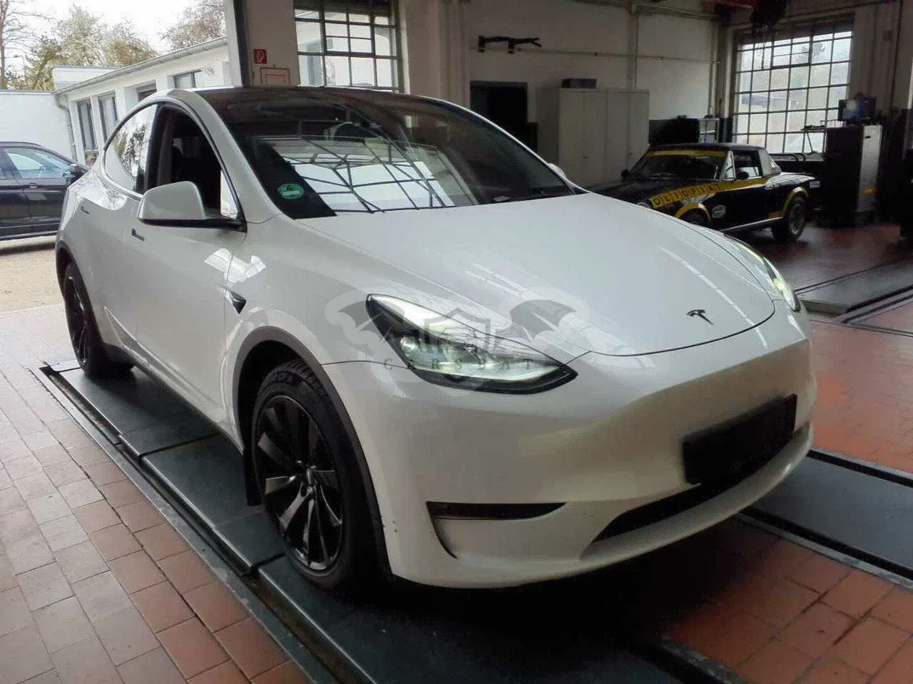 Tesla Model Y Long Range 2023