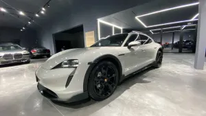 Porsche Taycan 4 Cross Turismo 93 kWh 2023