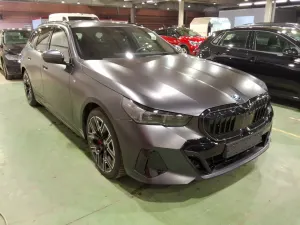 BMW i5 Touring 40 2025