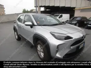 Toyota Yaris 1.5h Business 2021