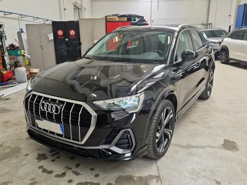 Audi Q3 45 TFSIe Sport 2021