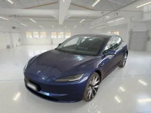 Tesla Model 3 Long Range 75 kWh 2023