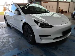 Tesla Model 3 Standard Range 2023