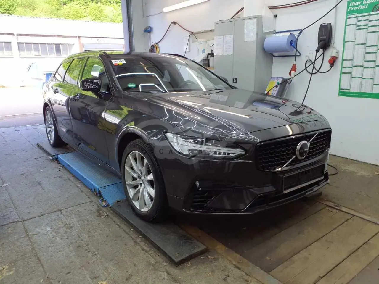 Volvo V90 Plus Dark 2022