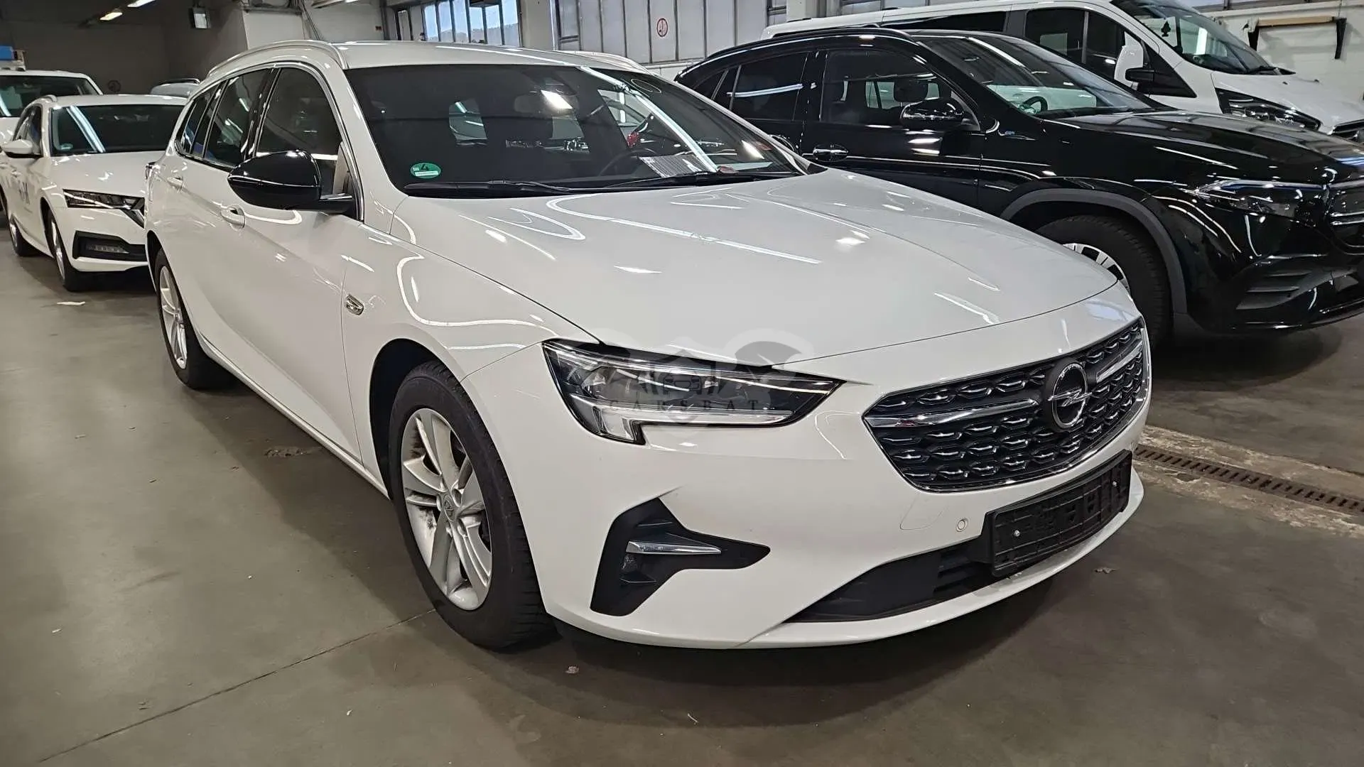Opel Insignia Sports Tourer 2.0 Business 2022