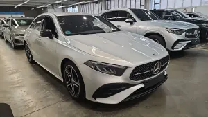 Mercedes-Benz A 200d AMG Line 2023
