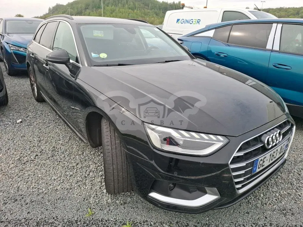 Audi A4 Avant 30 TDI Business 2022