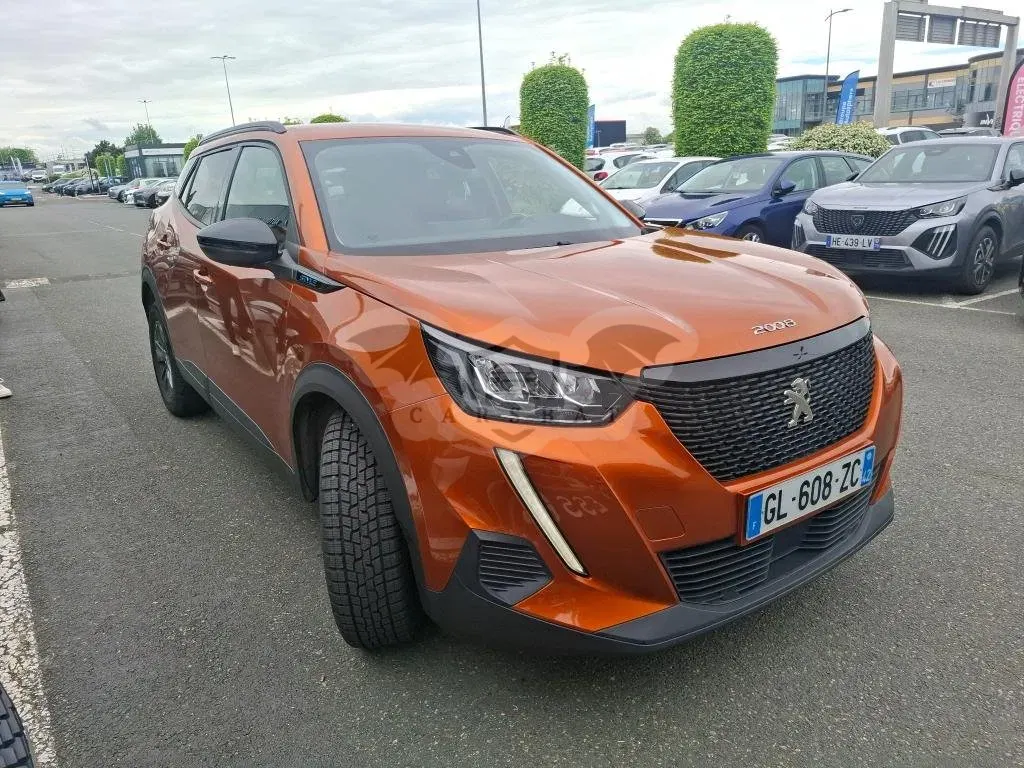 Peugeot 2008 1.5 HDI Style 2023