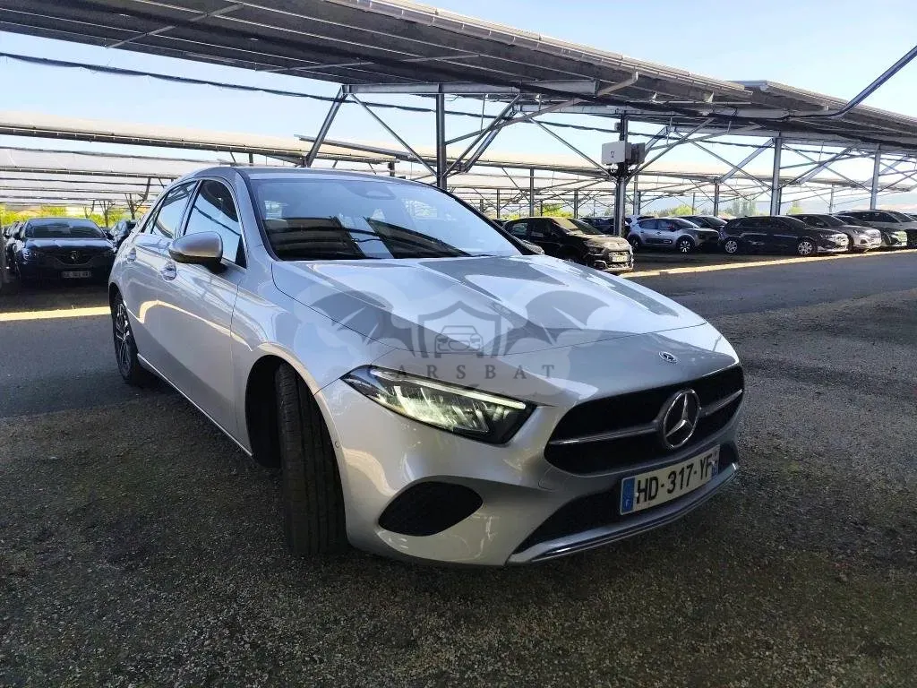 Mercedes-Benz A 180 Business Line 2025