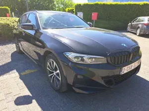 BMW 3 Series Touring 320e 2022