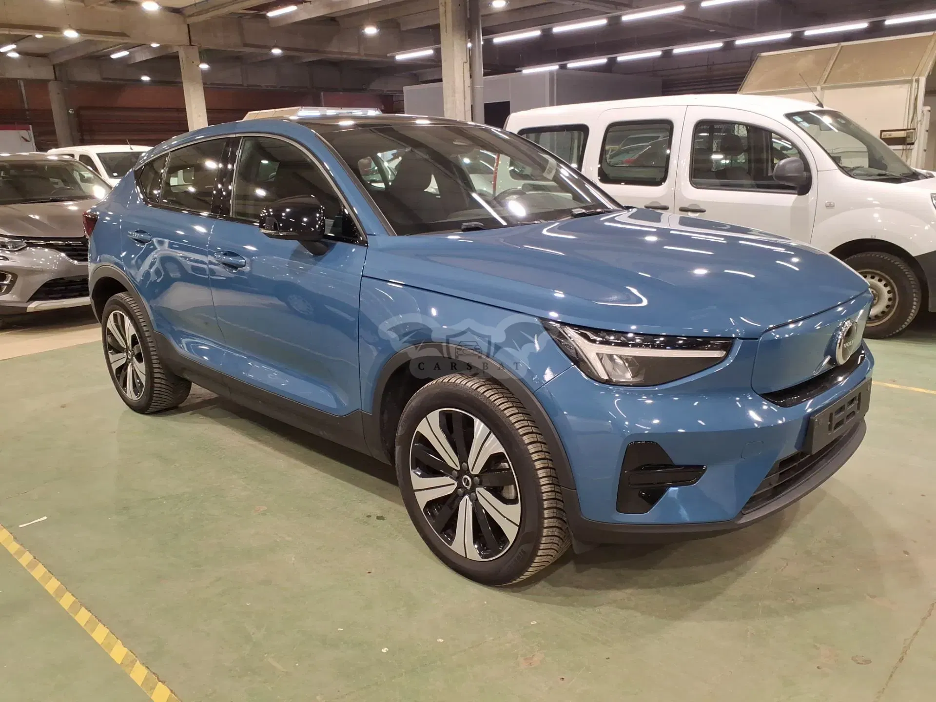 Volvo C40 67 kWh Core 2023