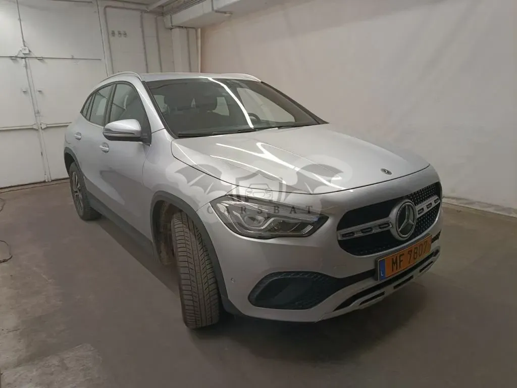 Mercedes-Benz GLA 200d Business Solution 2022