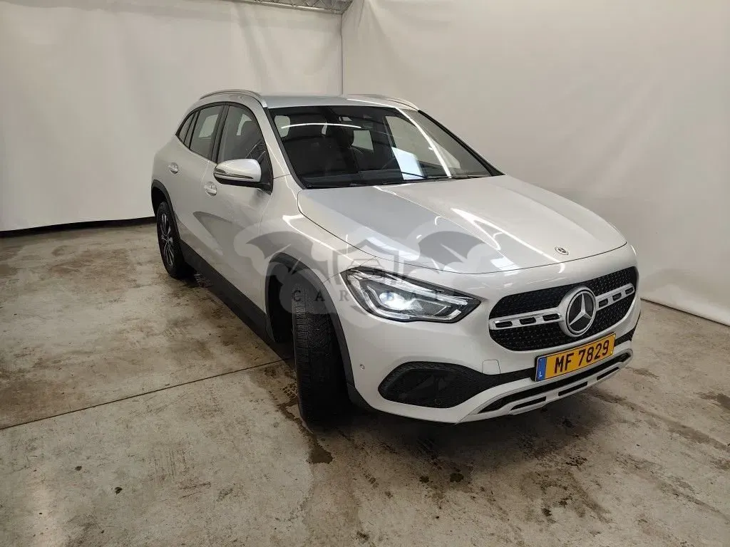 Mercedes-Benz GLA 200d Business Solution 2022