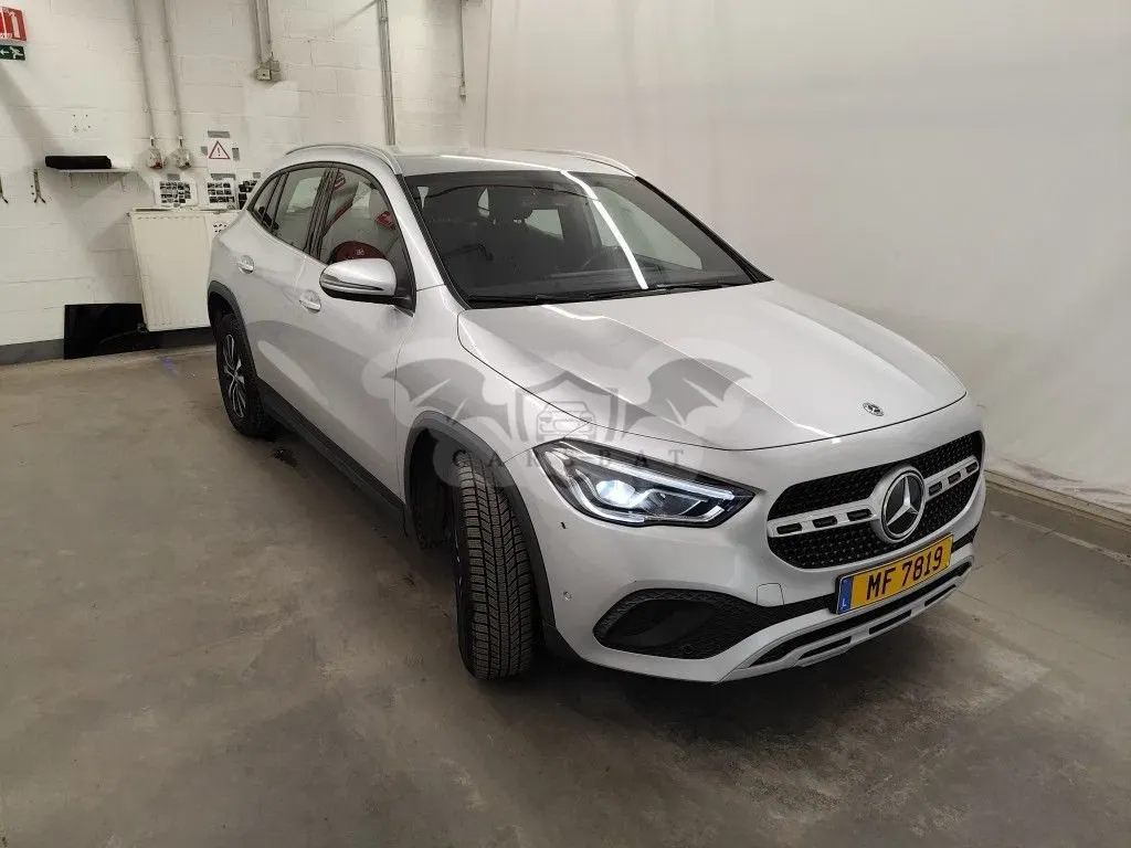 Mercedes-Benz GLA 200d Business Solution 2023