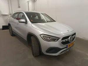 Mercedes-Benz GLA 200d Business Solution 2022