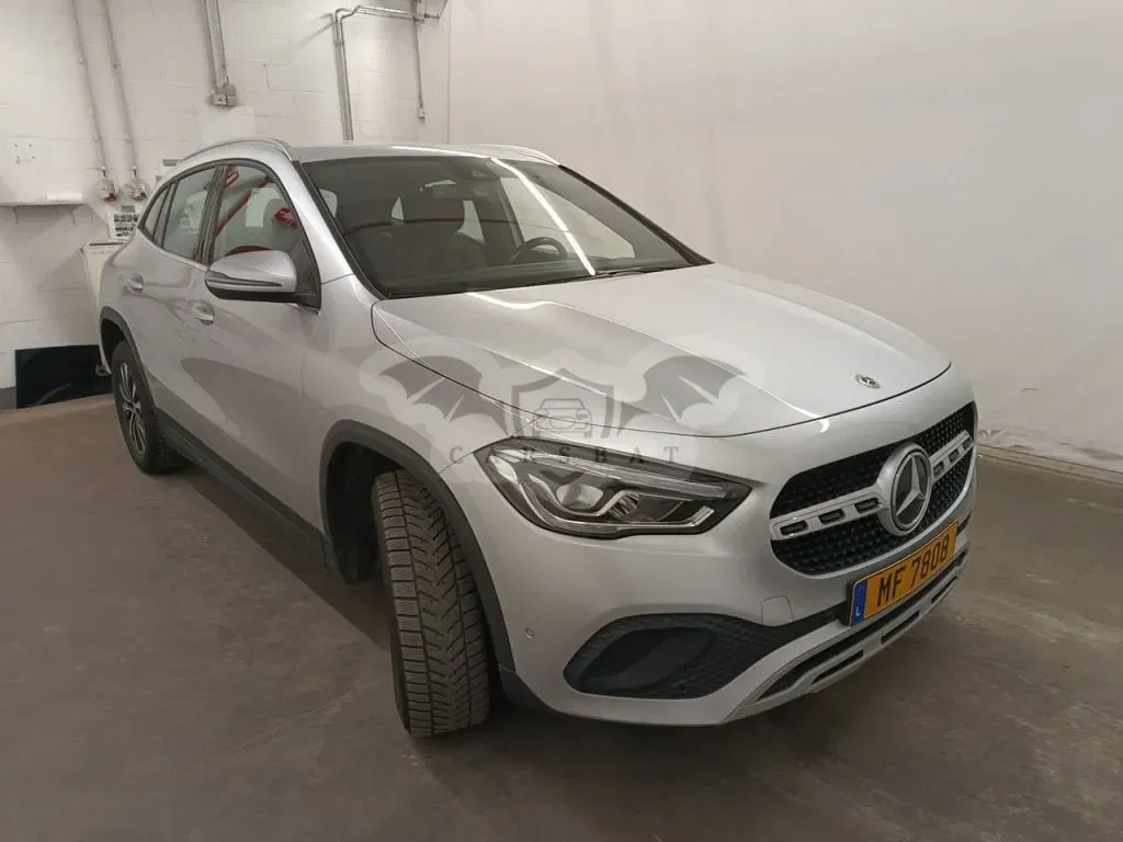Mercedes-Benz GLA 200d Business Solution 2022