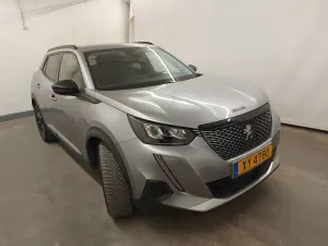 Peugeot 2008 1.2i Allure 2022