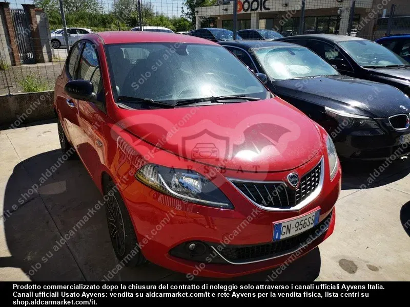 Lancia Ypsilon 1.0 Gold 2023