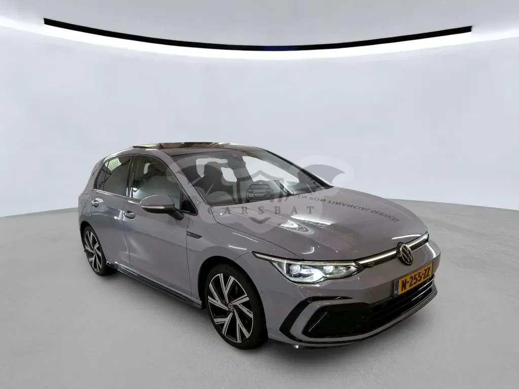 Volkswagen Golf 1.5 eTSI R-Line 2022