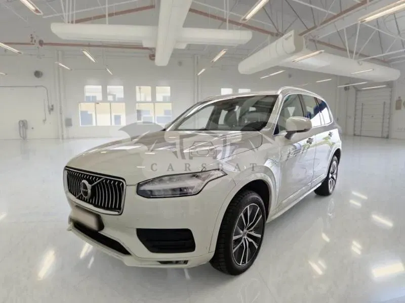 Volvo XC90 B5 Momentum Pro 2021