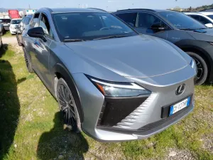 Lexus RZ 450e 2025