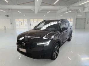 Volvo XC40 T5 Ultimate Dark 2023