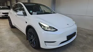 Tesla Model Y Long Range 2023