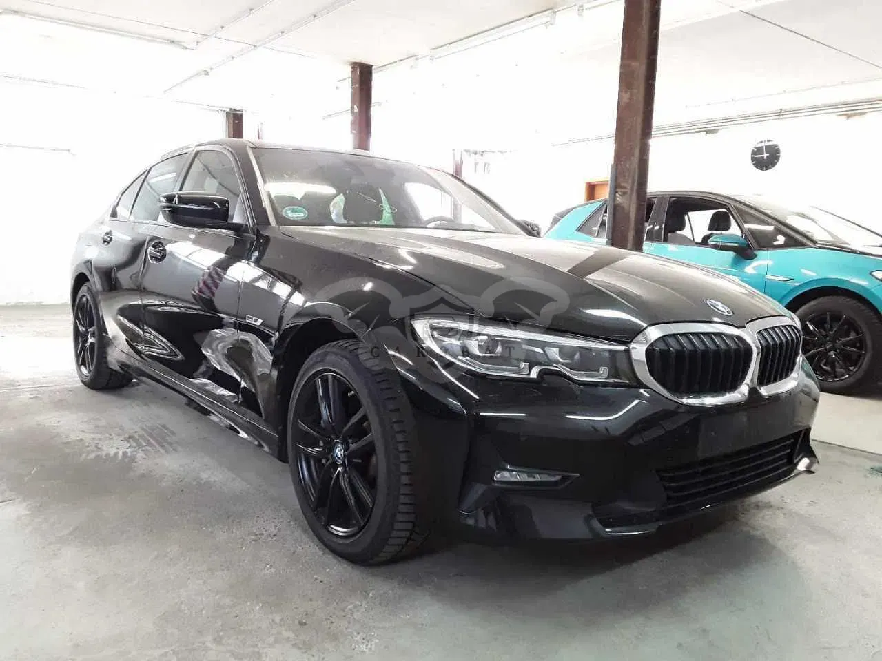 BMW 3 Series 330e Advantage 2022